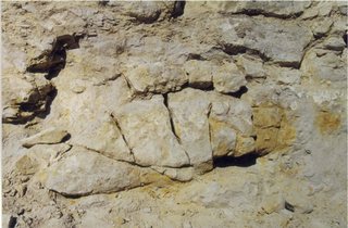 Egmatic Stones opening below